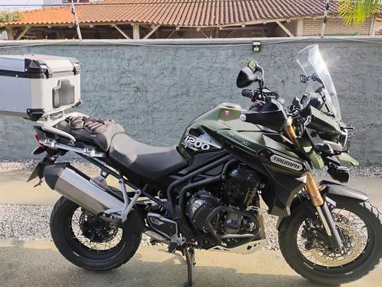 TRIUMPH-TIGER EXPLORER XC ABS TRIUMPH-TIGER EXPLORER XC ABS-2015