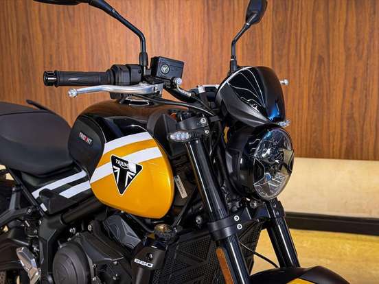 TRIUMPH-TRIDENT 660 TRIUMPH-TRIDENT 660-2025
