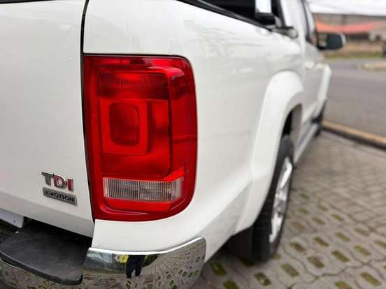 VOLKSWAGEN-AMAROK-2.0 4X2 CD 16V TURBO INTERCOOLER DIESEL 4P MANUAL VOLKSWAGEN-AMAROK-2014