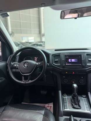 VOLKSWAGEN-AMAROK-2018