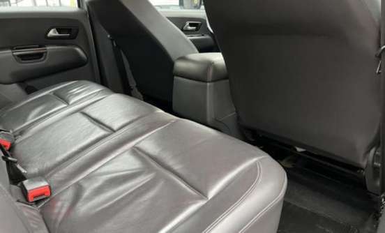 VOLKSWAGEN-AMAROK-2015