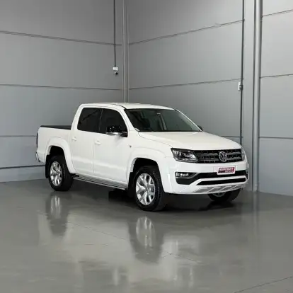 VOLKSWAGEN-AMAROK-2021