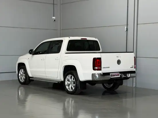 VOLKSWAGEN-AMAROK-3.0 V6 TDI DIESEL HIGHLINE CD 4MOTION AUTOMÁTICO VOLKSWAGEN-AMAROK-2021