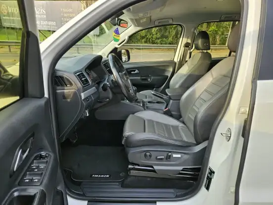 VOLKSWAGEN-AMAROK-3.0 V6 TDI DIESEL HIGHLINE CD 4MOTION AUTOMÁTICO VOLKSWAGEN-AMAROK-2021