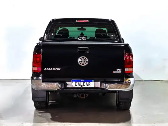 VOLKSWAGEN-AMAROK-2022