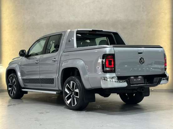 VOLKSWAGEN-AMAROK-2024