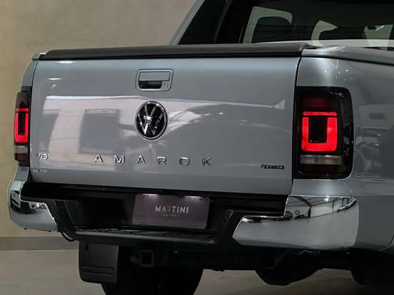 VOLKSWAGEN-AMAROK-2024