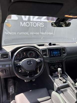 VOLKSWAGEN-AMAROK-2024