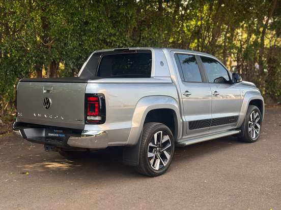 VOLKSWAGEN-AMAROK-2024