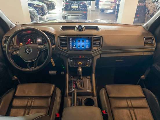 VOLKSWAGEN-AMAROK-2024