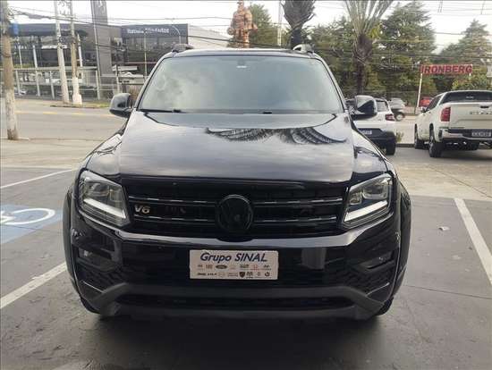 VOLKSWAGEN-AMAROK-2022