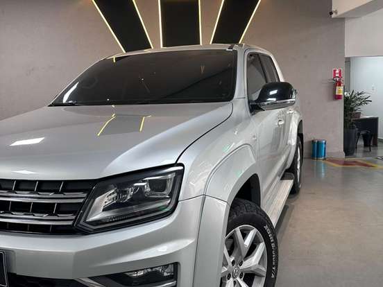 VOLKSWAGEN-AMAROK-3.0 V6 TDI DIESEL HIGHLINE CD 4MOTION AUTOMÁTICO VOLKSWAGEN-AMAROK-2019