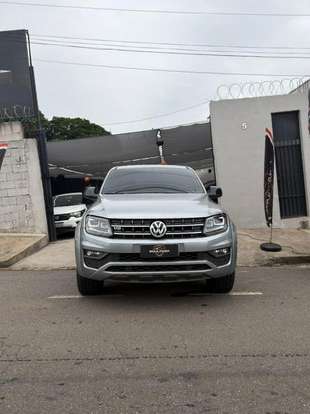 VOLKSWAGEN-AMAROK-2021