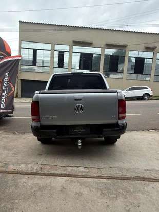 VOLKSWAGEN-AMAROK-2021