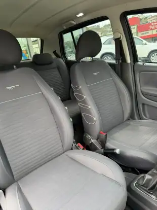 VOLKSWAGEN-CROSSFOX-2010