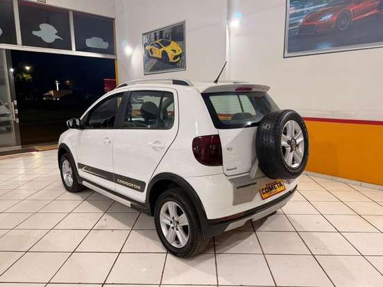 VOLKSWAGEN-CROSSFOX-1.6 MI FLEX 8V 4P MANUAL VOLKSWAGEN-CROSSFOX-2010