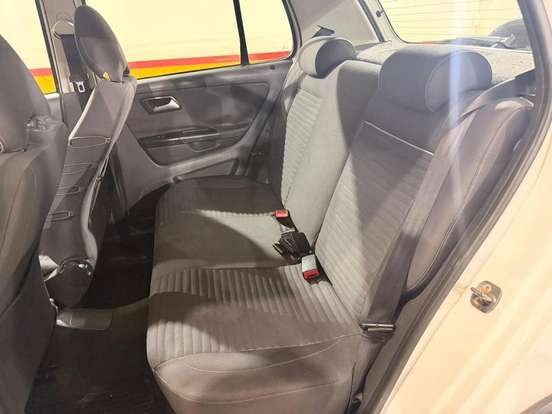 VOLKSWAGEN-CROSSFOX-1.6 MI FLEX 8V 4P MANUAL VOLKSWAGEN-CROSSFOX-2010