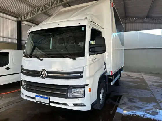 VOLKSWAGEN DELIVERY EXPRESS 3.0 TURBO DIESEL CHASSI 4X2 AUTOMÁTICO