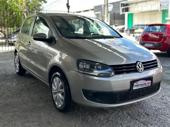 VOLKSWAGEN-FOX-1.0 MI 8V FLEX 4P MANUAL VOLKSWAGEN-FOX-2012
