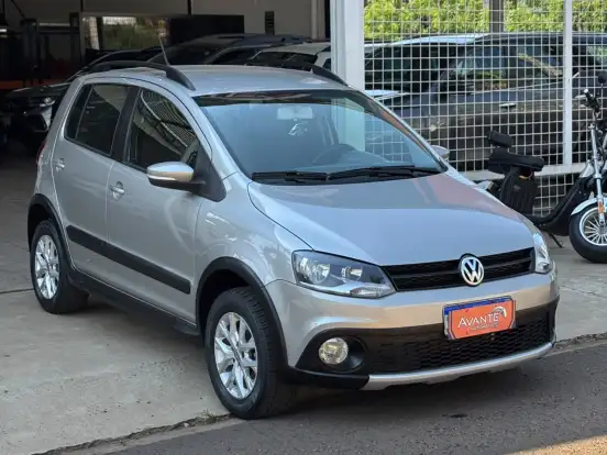 VOLKSWAGEN-FOX-1.6 MI 8V FLEX 4P MANUAL VOLKSWAGEN-FOX-2014