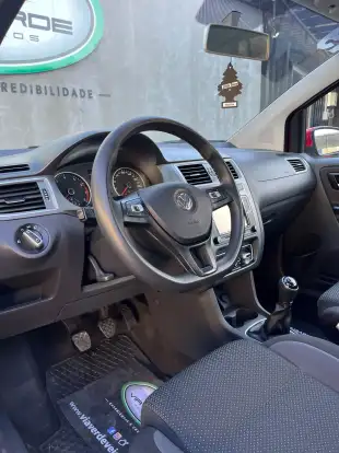 VOLKSWAGEN-FOX-2018