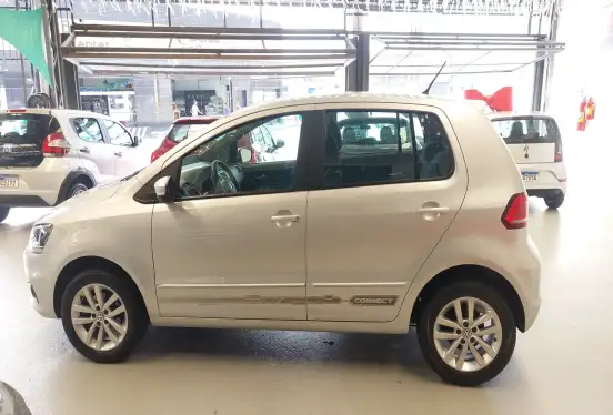 VOLKSWAGEN-FOX-1.6 MSI TOTAL FLEX CONNECT 4P MANUAL VOLKSWAGEN-FOX-2018