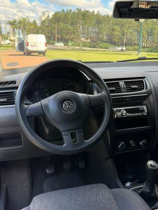 VOLKSWAGEN-FOX-1.0 MI 8V FLEX 4P MANUAL VOLKSWAGEN-FOX-2013