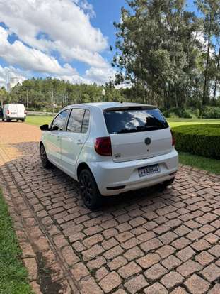 VOLKSWAGEN-FOX-2013