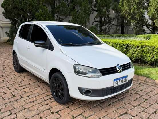 VOLKSWAGEN-FOX-1.0 MI 8V FLEX 4P MANUAL VOLKSWAGEN-FOX-2013