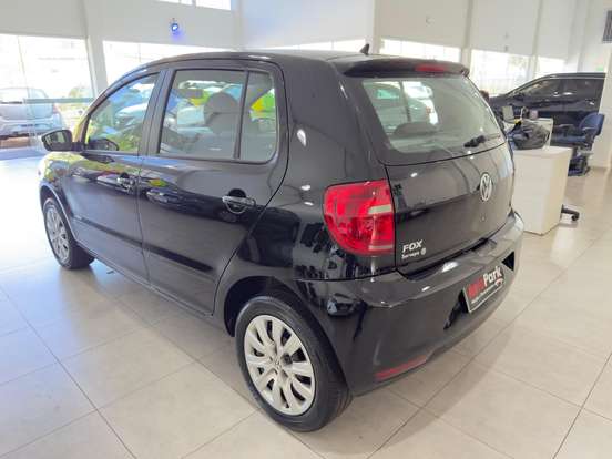 VOLKSWAGEN-FOX-1.0 MI 8V FLEX 4P MANUAL VOLKSWAGEN-FOX-2012