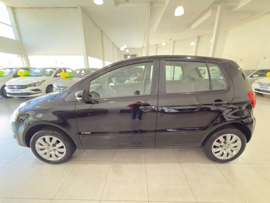VOLKSWAGEN-FOX-1.0 MI 8V FLEX 4P MANUAL VOLKSWAGEN-FOX-2012
