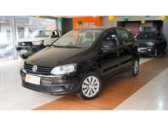VOLKSWAGEN-FOX-1.0 MI 8V FLEX 4P MANUAL VOLKSWAGEN-FOX-2014