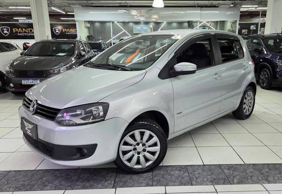 VOLKSWAGEN FOX 1.0 MI TREND 8V FLEX 4P MANUAL