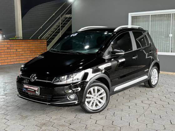 VOLKSWAGEN FOX 1.0 MPI TRACK 12V FLEX 4P MANUAL