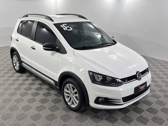 VOLKSWAGEN FOX 1.0 MPI TRACK 12V FLEX 4P MANUAL
