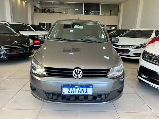 VOLKSWAGEN-FOX-1.6 MI 8V FLEX 4P MANUAL VOLKSWAGEN-FOX-2013