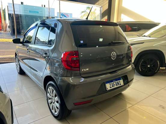 VOLKSWAGEN-FOX-1.6 MI 8V FLEX 4P MANUAL VOLKSWAGEN-FOX-2013