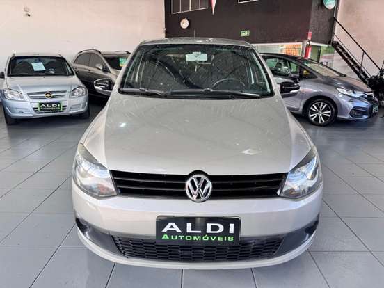 VOLKSWAGEN-FOX-1.6 MI 8V FLEX 4P MANUAL VOLKSWAGEN-FOX-2013