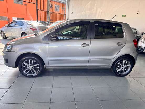 VOLKSWAGEN-FOX-1.6 MI 8V FLEX 4P MANUAL VOLKSWAGEN-FOX-2013
