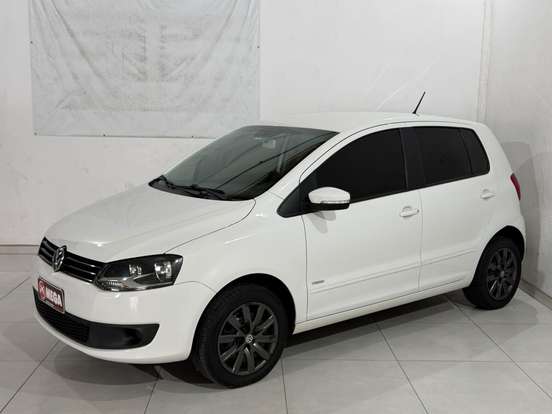 VOLKSWAGEN-FOX-2013