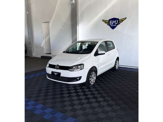 VOLKSWAGEN-FOX-1.6 MI 8V FLEX 4P MANUAL VOLKSWAGEN-FOX-2014