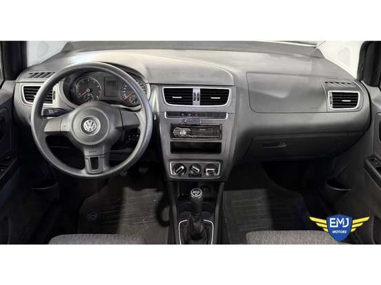VOLKSWAGEN-FOX-1.6 MI 8V FLEX 4P MANUAL VOLKSWAGEN-FOX-2014