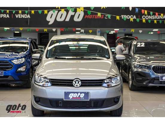 VOLKSWAGEN-FOX-2013