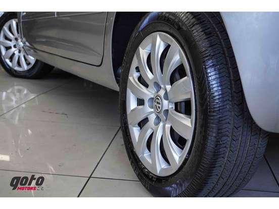 VOLKSWAGEN-FOX-1.6 MI 8V FLEX 4P MANUAL VOLKSWAGEN-FOX-2013
