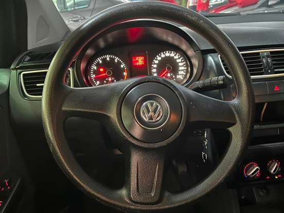 VOLKSWAGEN-FOX-1.6 MI 8V FLEX 4P MANUAL VOLKSWAGEN-FOX-2012