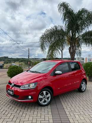 VOLKSWAGEN-FOX-2015