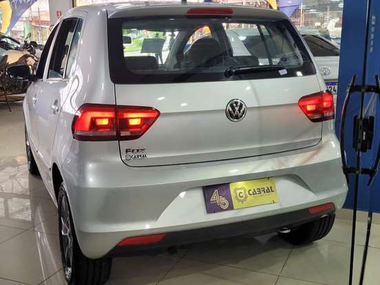 VOLKSWAGEN-FOX-1.6 MSI TOTAL FLEX CONNECT 4P MANUAL VOLKSWAGEN-FOX-2020