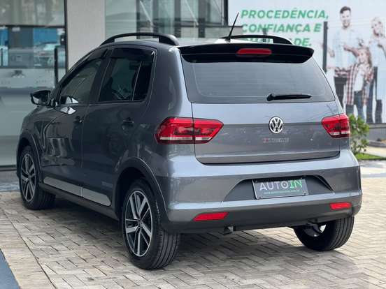 VOLKSWAGEN-FOX-1.6 MSI TOTAL FLEX XTREME 4P MANUAL VOLKSWAGEN-FOX-2021