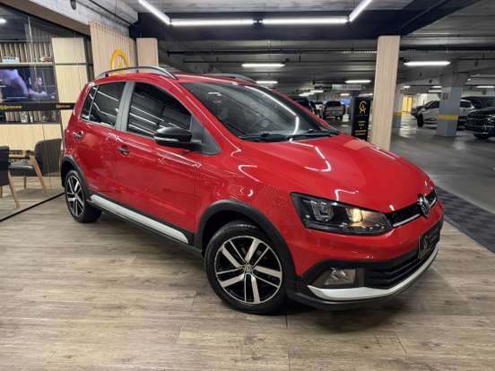 VOLKSWAGEN-FOX-2019