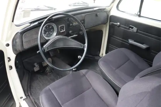 VOLKSWAGEN-FUSCA-1980